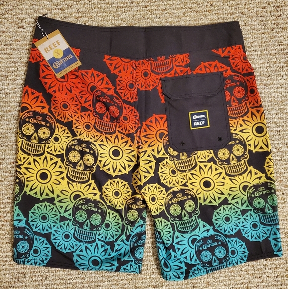 Men's NWT Corona X Reef, Day of the Dead Boardshorts - Picture 2 of 5